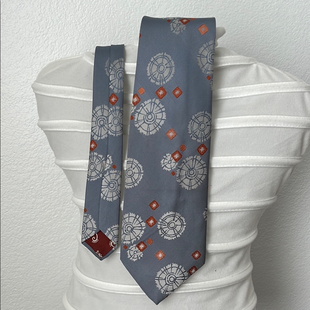 Elegant Gray and Orange Men's Tie